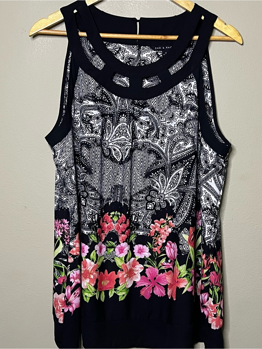 Zac & Rachel Sleeveless Floral Paisley Halter Women XL Black Red Casual Resort
